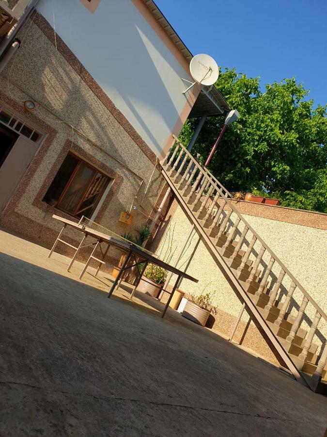 Tatev Shinuhayr Hotel' Exteriör bild